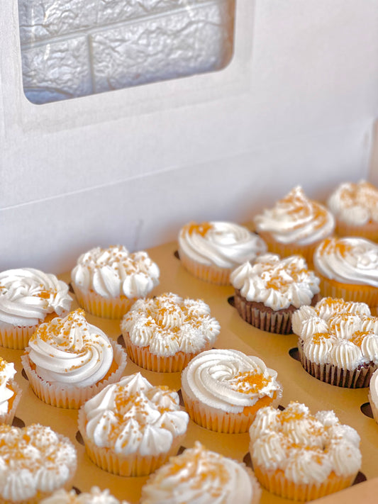 Engagement Cupcakes ‘Gold