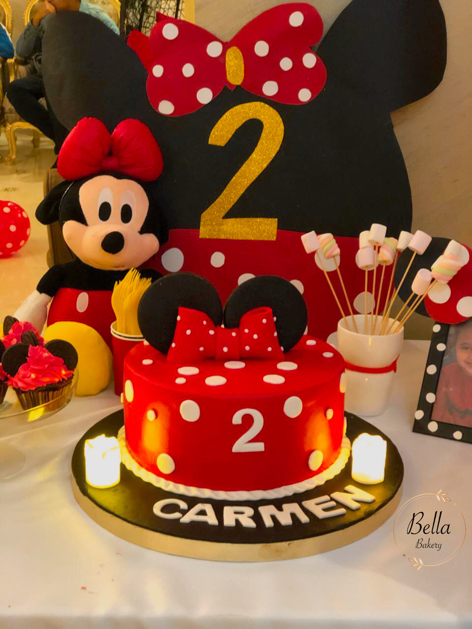 Mini Mouse Customized Birthday Cake