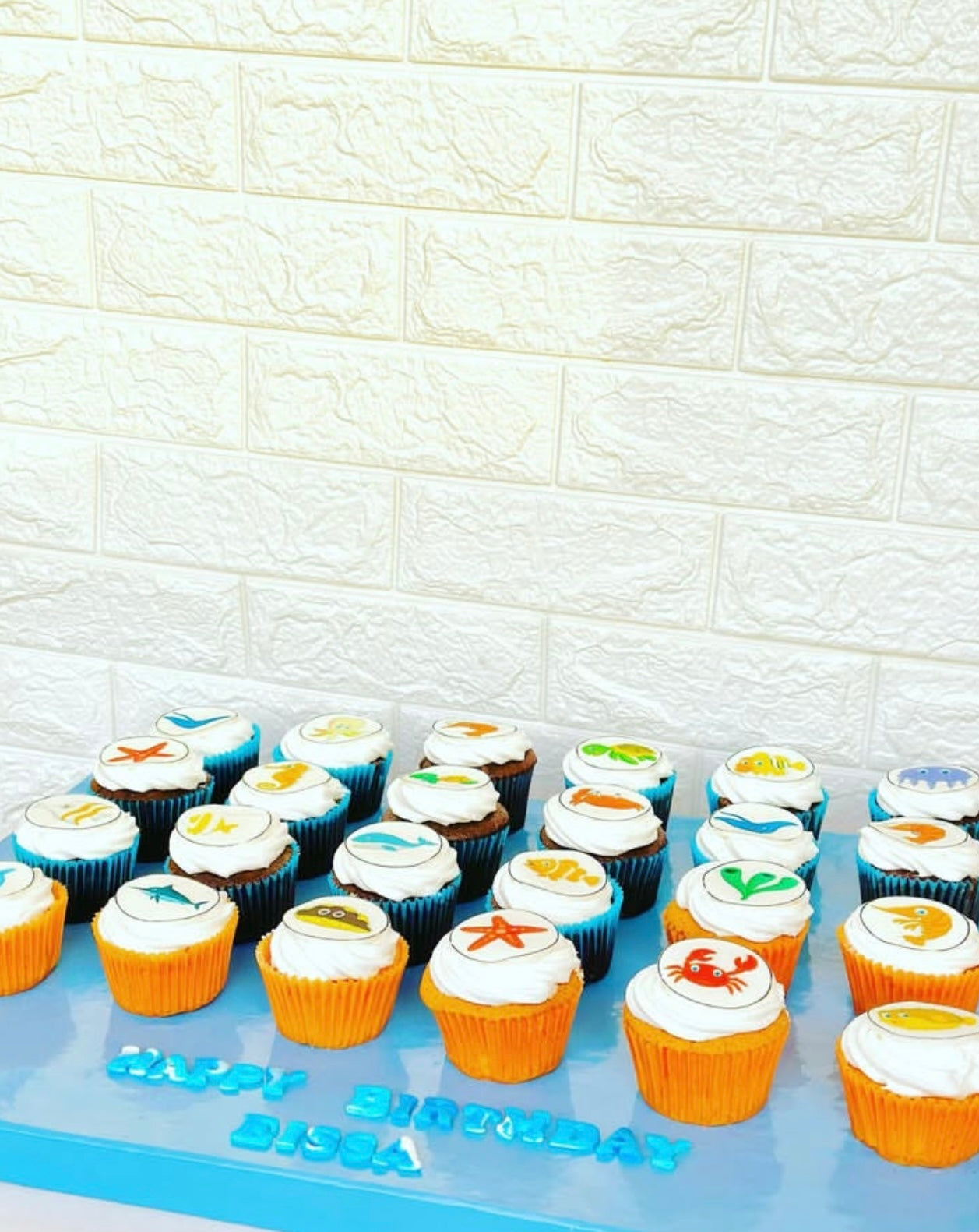 Customized cupcakes