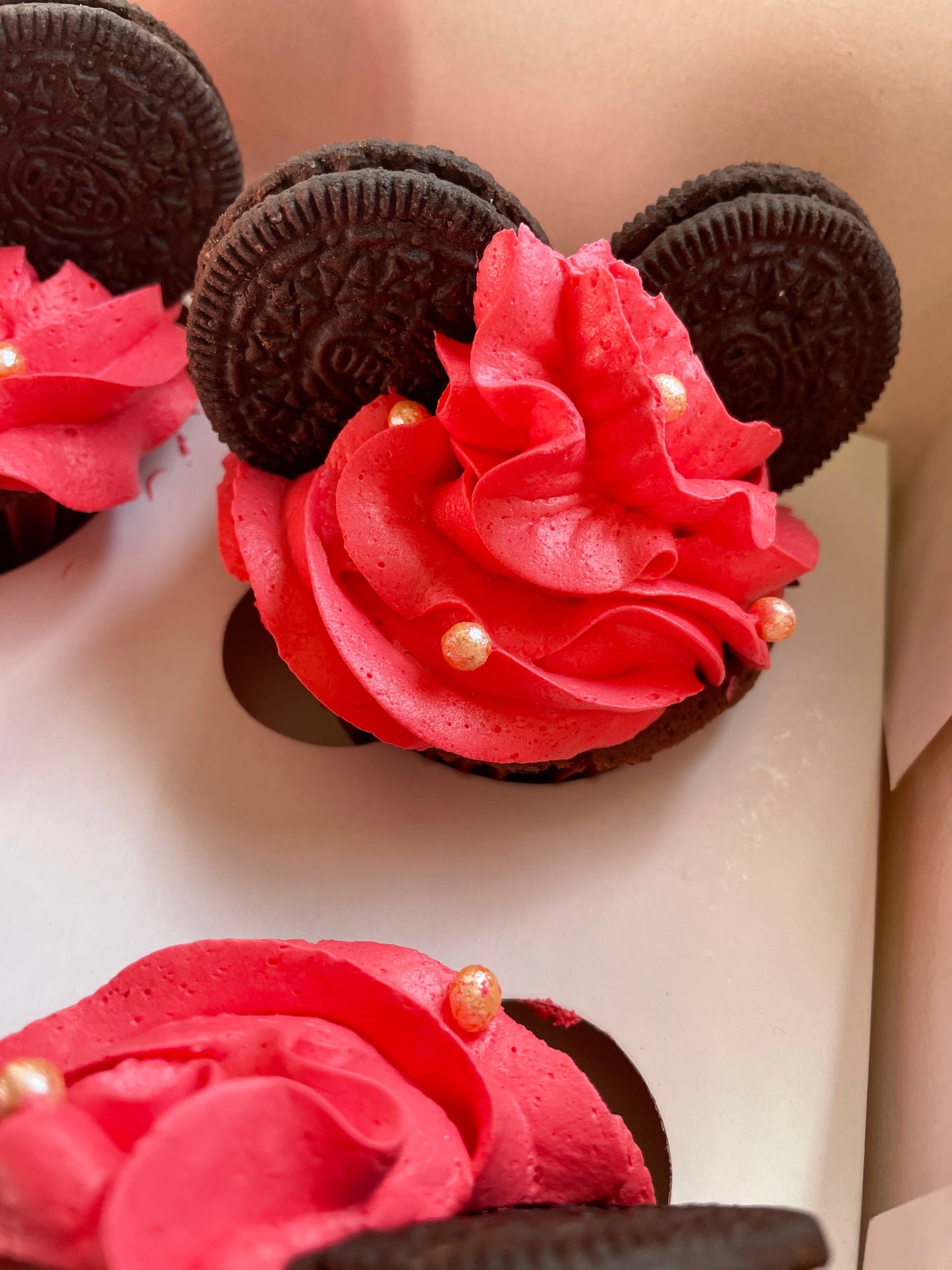 Mini Mouse Customized Cupcakes