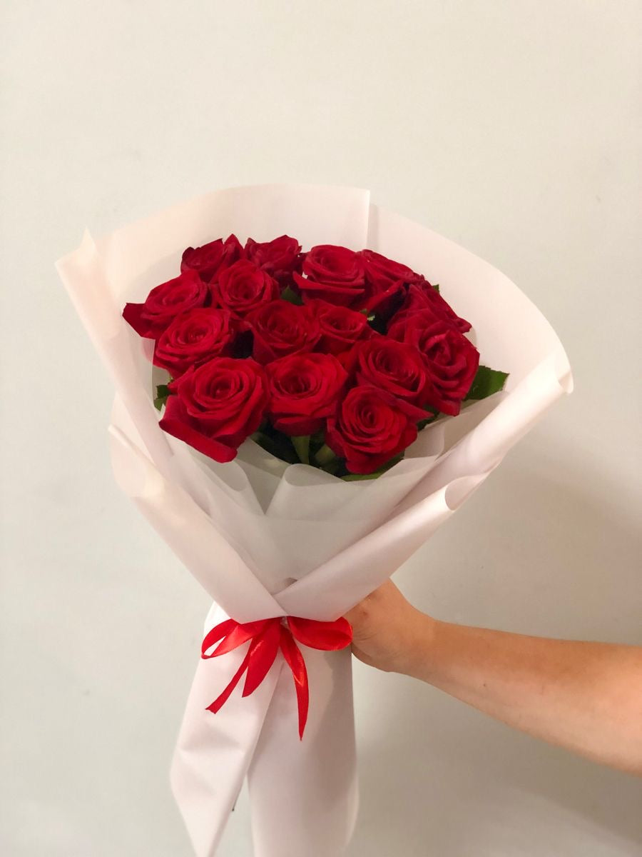 Red Flowers Bouquet